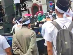 Menuntut Kejelasan, Ratusan Karyawan RS Haji Gelar Aksi di Kementrian Agama