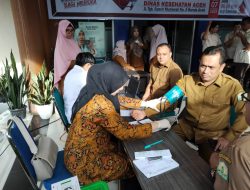 Demi Mewujudkan Kesehatan Seluruh Umat, Di Hari Kesehatan Nasional, Dinas Kesehatan Aceh Melakukan Berbagai Kegiatan