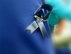 Bentuk Keprihatinan atas 3 Peristiwa, PB IDI Menyerukan Seluruh Angotanya, Mengenakan Pita Hitam.